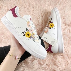 adidas women's floral sneakers